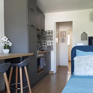 https://studio-des-anges.fr-provencehotel.com